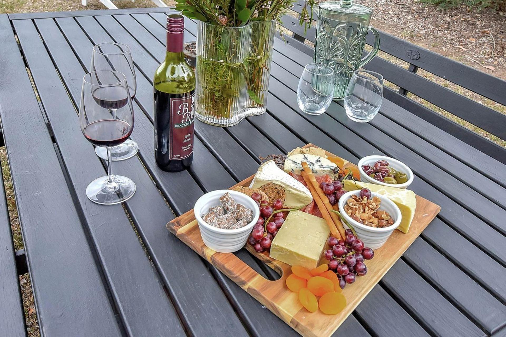 Bracken Ridge Vineyard The Entire Estate Rothbury Εξωτερικό φωτογραφία